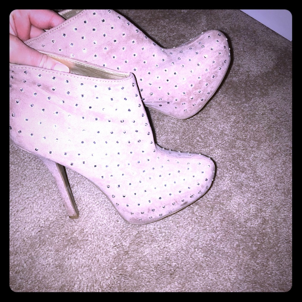 Wedge heels. Size 7